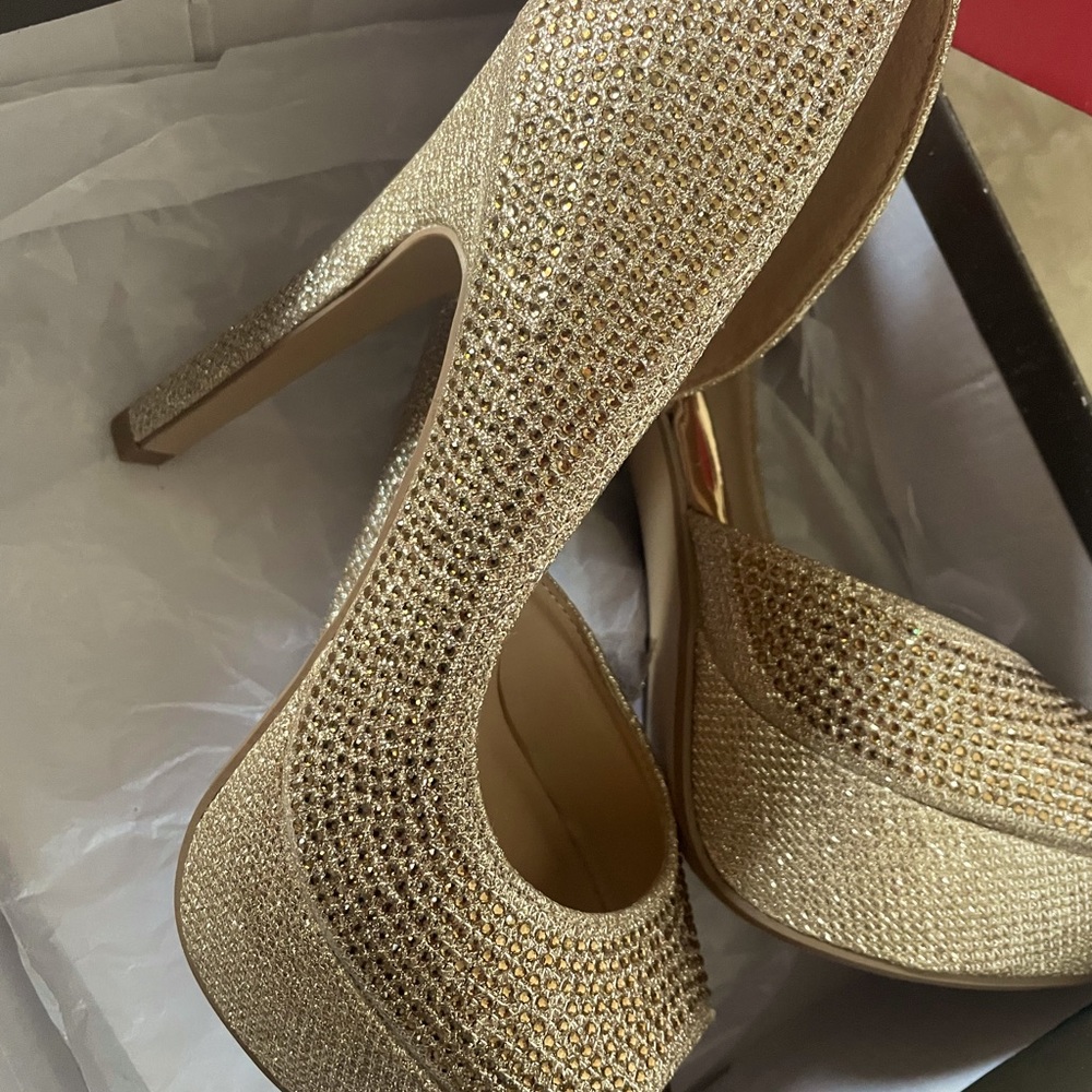 Golden heels